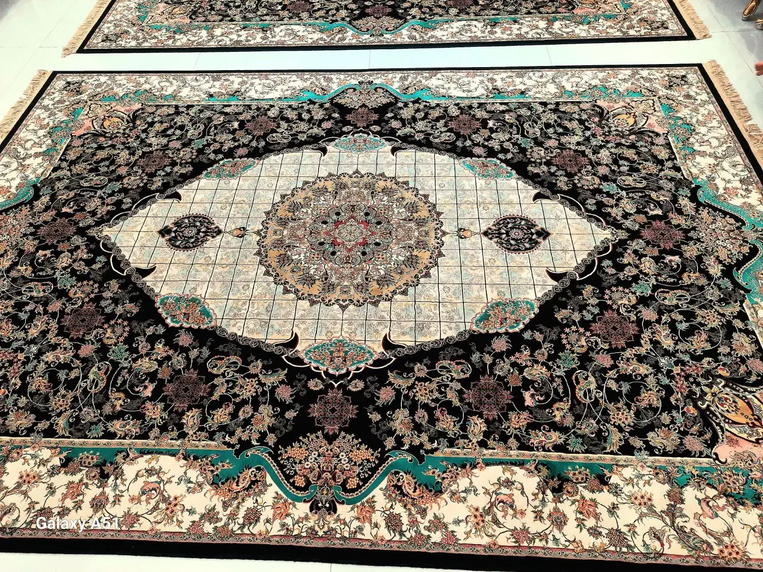 ۲تخته ۹متری جفت،۱۲۰۰شانه دستبافت گونه،ابریشمی|فرش|شاهرود, |دیوار