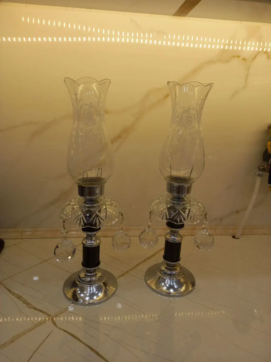 یک جفت چراغ اینه چراغ|ریسه و چراغ تزئینی|کاشان, سال آباد|دیوار