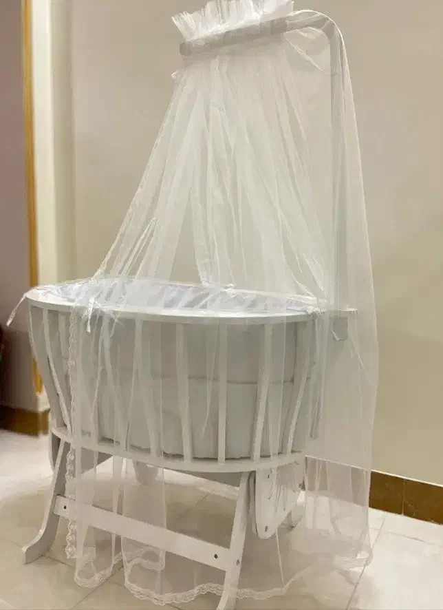 گهواره کودک|تخت و صندلی بچه|مراغه, |دیوار