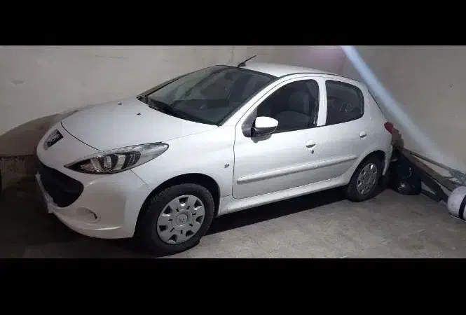 ۲۰۷مدل ۴۰۱|خودرو سواری و وانت|قزوین, |دیوار