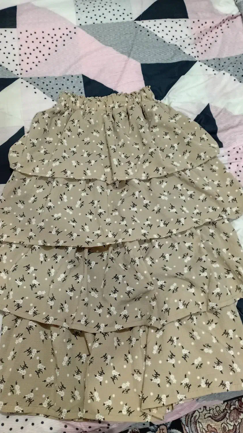 دامن|لباس|بندر امام خمینی, |دیوار