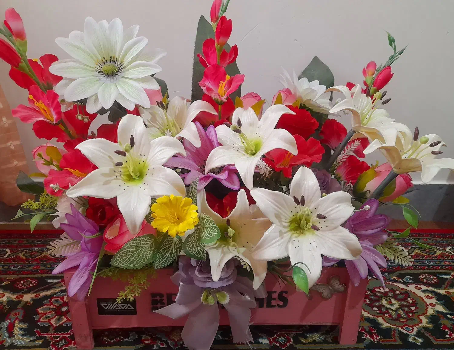 گل مصنوعی|گل مصنوعی|بروجرد, |دیوار