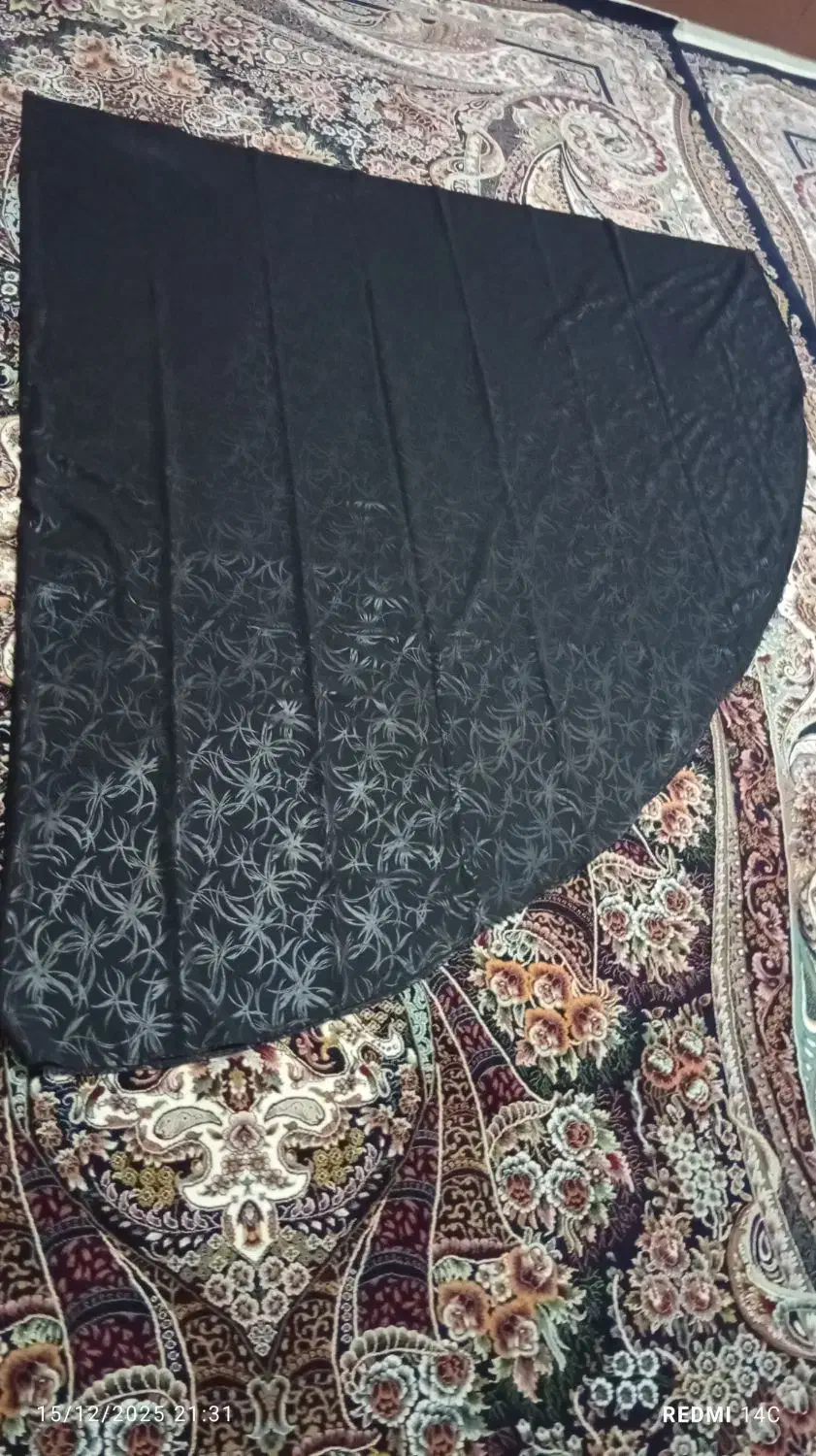 چادر|لباس|نسیم‌شهر, |دیوار