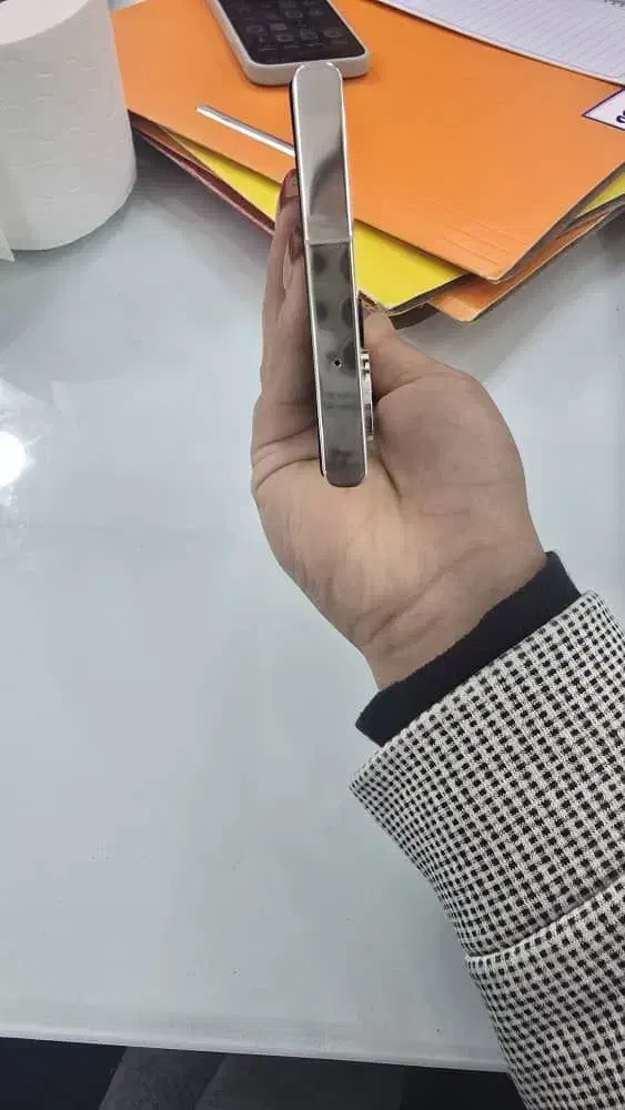 اس 23 اولترا در حد آک با یک سال بیمه|موبایل|مشهد, بهشت|دیوار