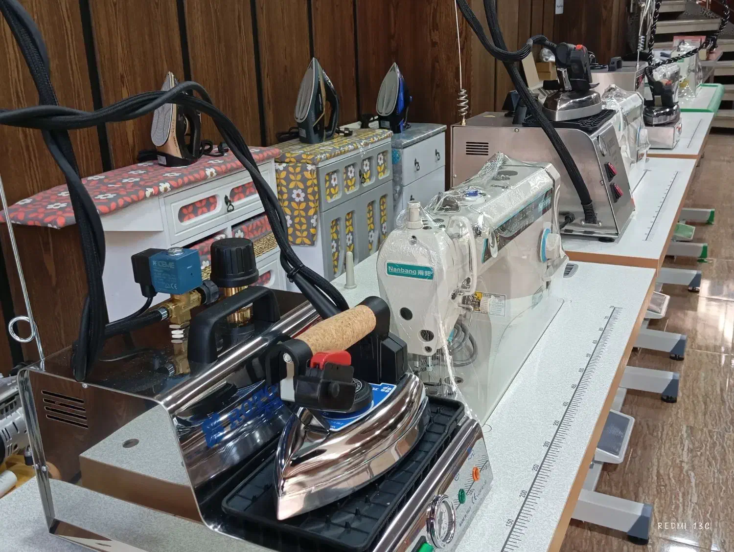 بهترین چرخ خیاطی های مورد نیاز شما|چرخ خیاطی و ریسندگی|شاهین‌شهر, فردوسی|دیوار