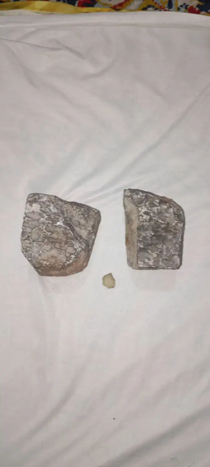 سنگ قدیمی شهاب سنگ|کلکسیون اشیاء عتیقه|کرمان, |دیوار