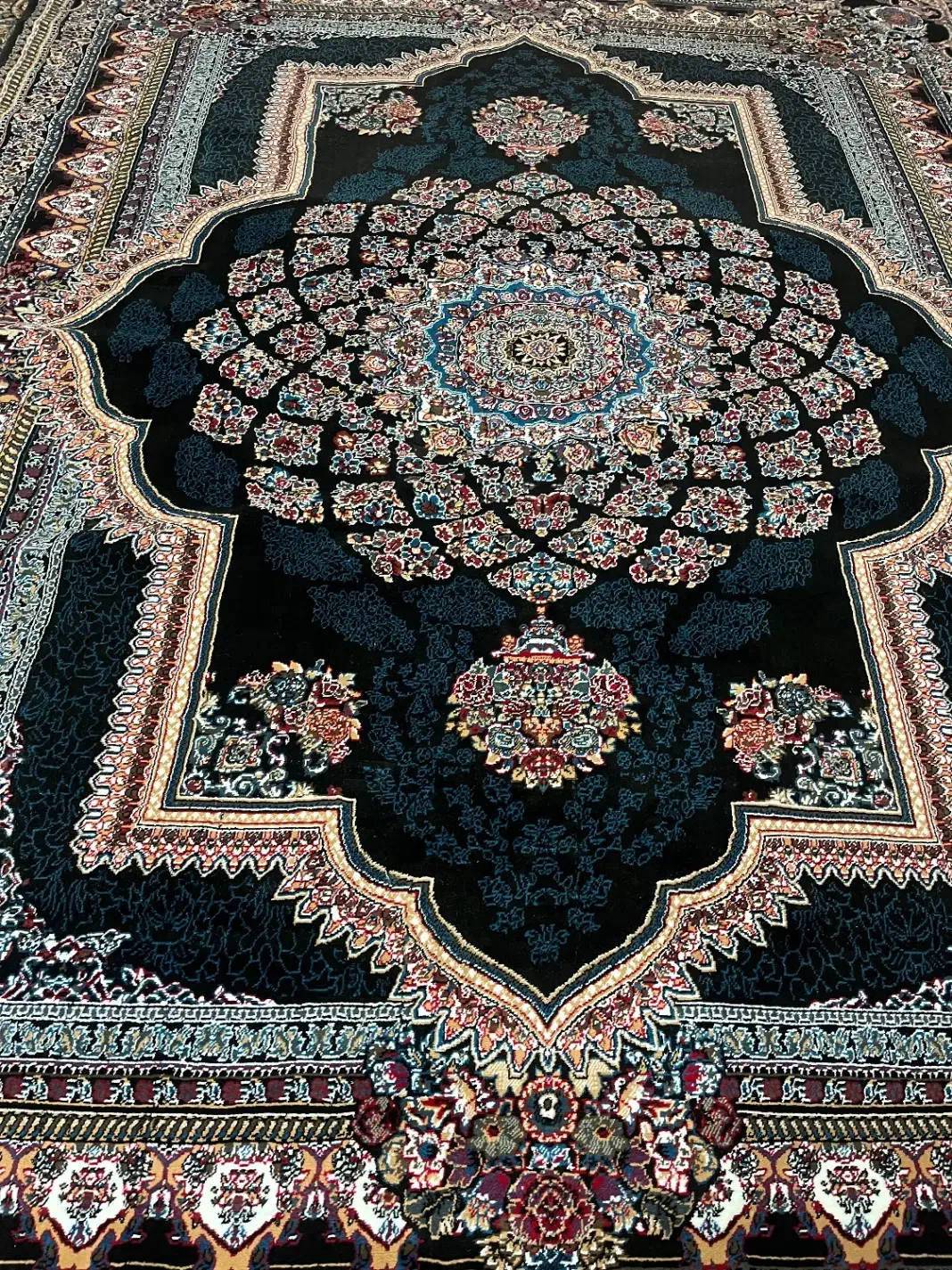 فرش ۱۲متری|فرش|گرگان, |دیوار