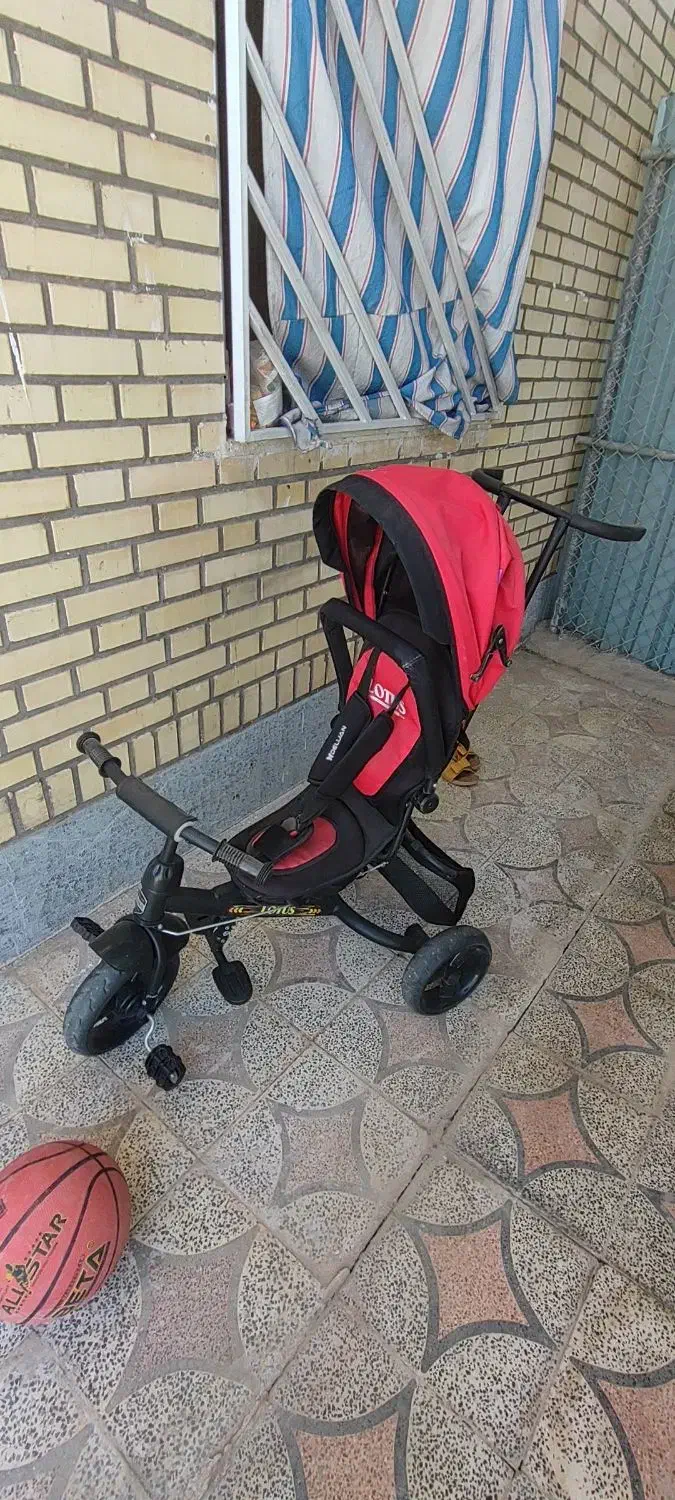 سه چرخه|کالسکه و لوازم جانبی|دوگنبدان, |دیوار