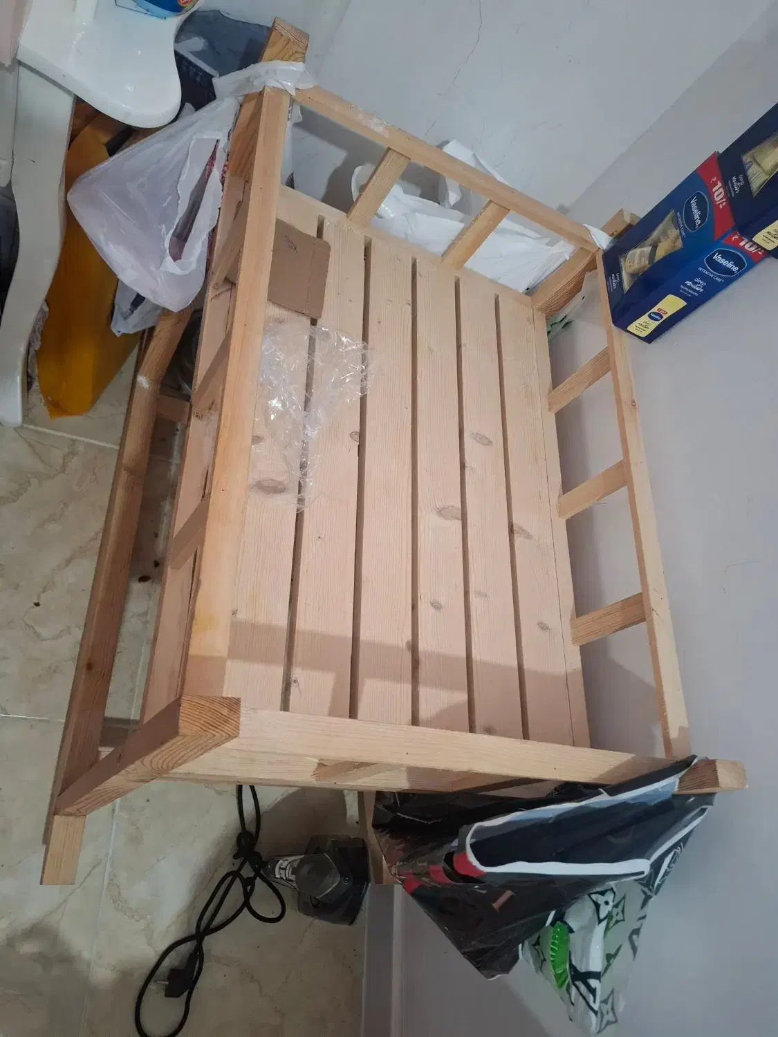 گهواره چوبی|تخت و سرویس خواب|قشم, |دیوار