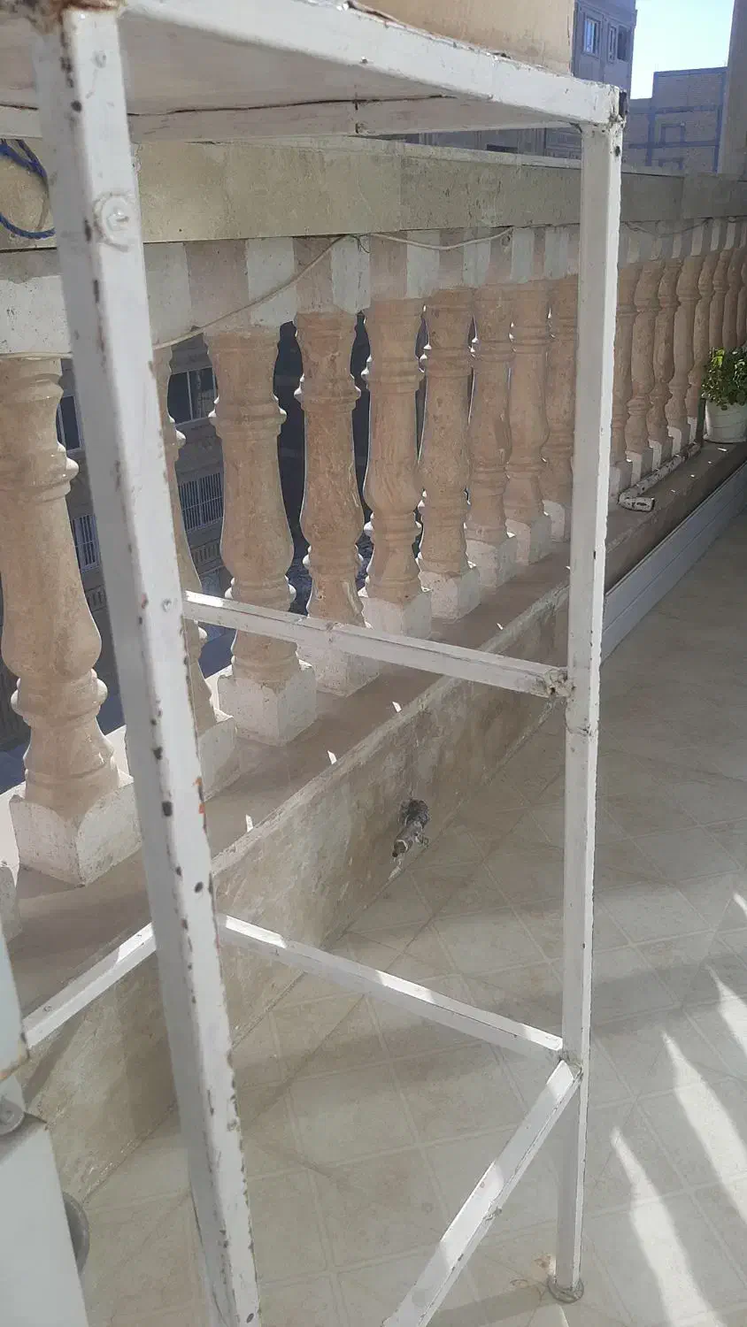 چهار پایه محکم دست ساز|صندلی و نیمکت|کرمانشاه, |دیوار