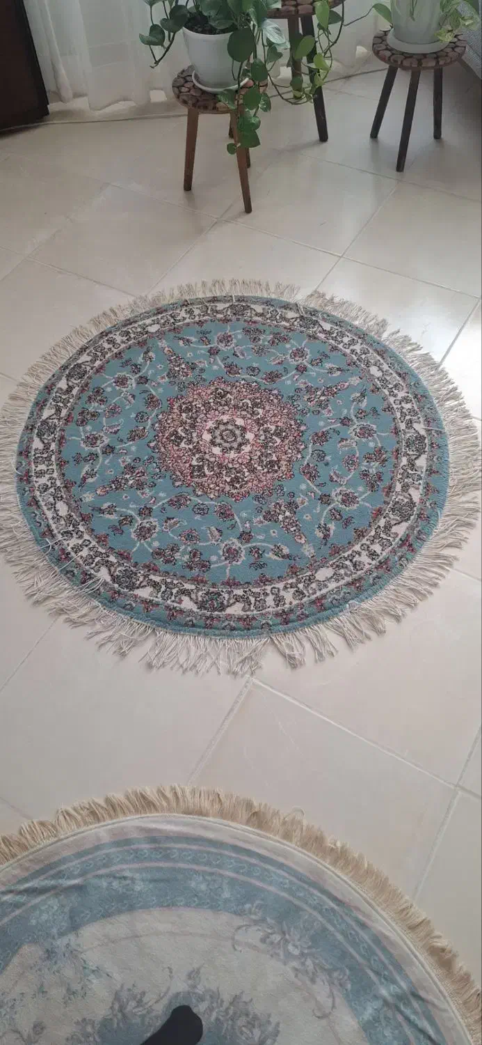 فرش گرد(۲عدد)|فرش|بجنورد, |دیوار