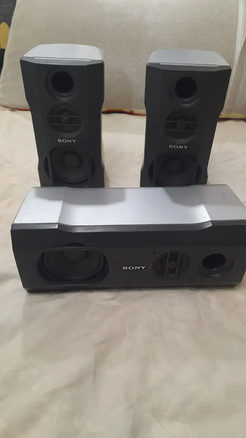 تعدادی باند و اسپیکر همه باهم|سیستم صوتی خانگی|قرچک, پارس سرام|دیوار