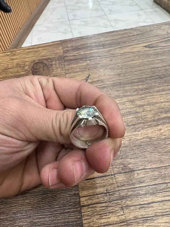 انگشتر موزانایت الماس. روس|جواهرات|اصفهان, شهشهان|دیوار