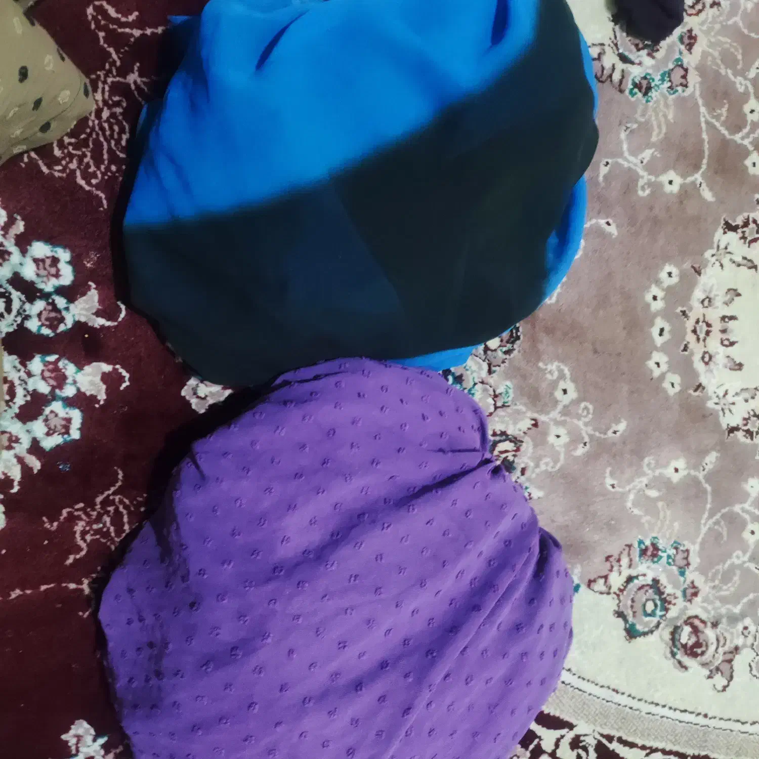 دو قواره پارچه آف خورده،|لوازم خیاطی و بافتنی|جوانرود, |دیوار