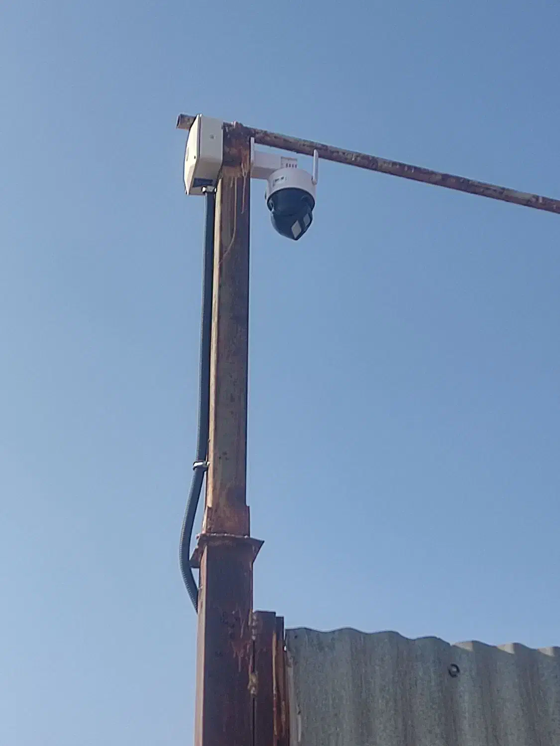 فروش و نصب دوربین دزدگیر با قیمت مناسب|دوربین مداربسته|رفسنجان, |دیوار