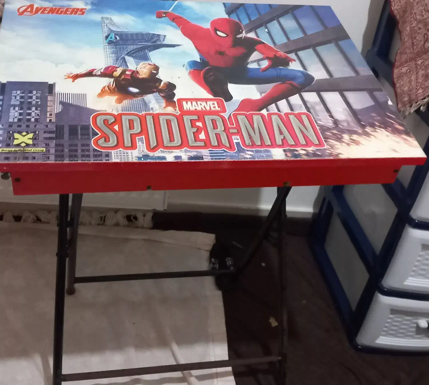 میز تحریر تاشو|میز تحریر و کامپیوتر|رشت, عینک|دیوار