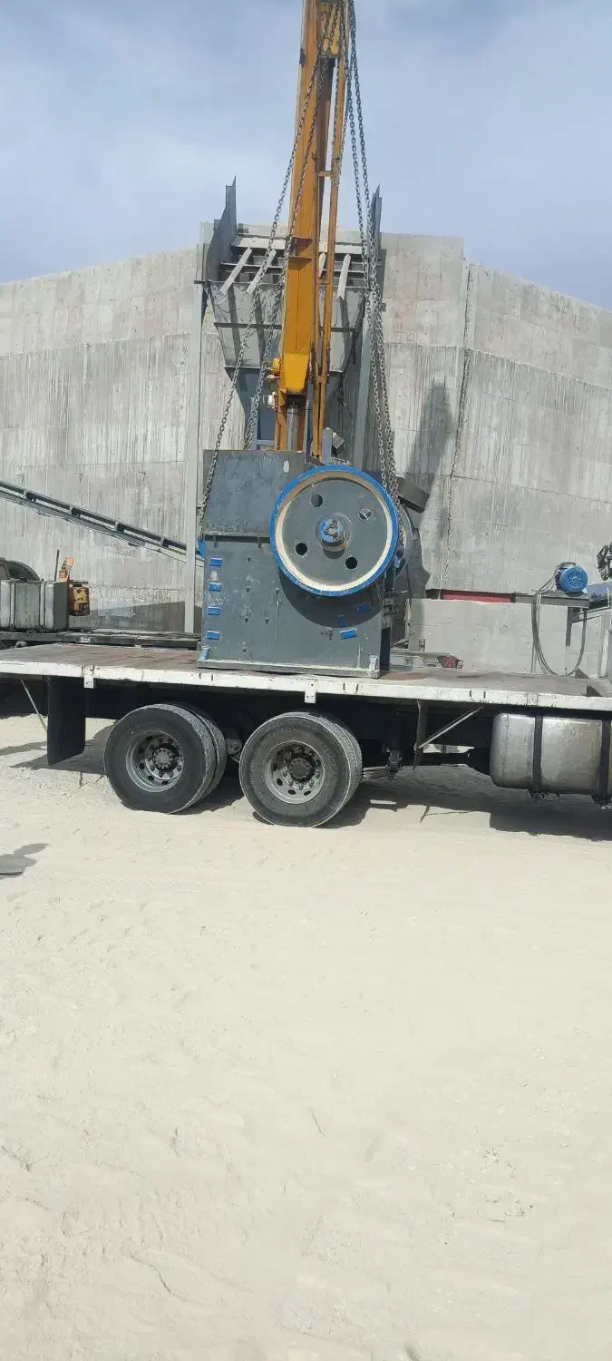 نیرو کار سنگ شکن|استخدام صنعتی، فنی، مهندسی|برازجان, |دیوار