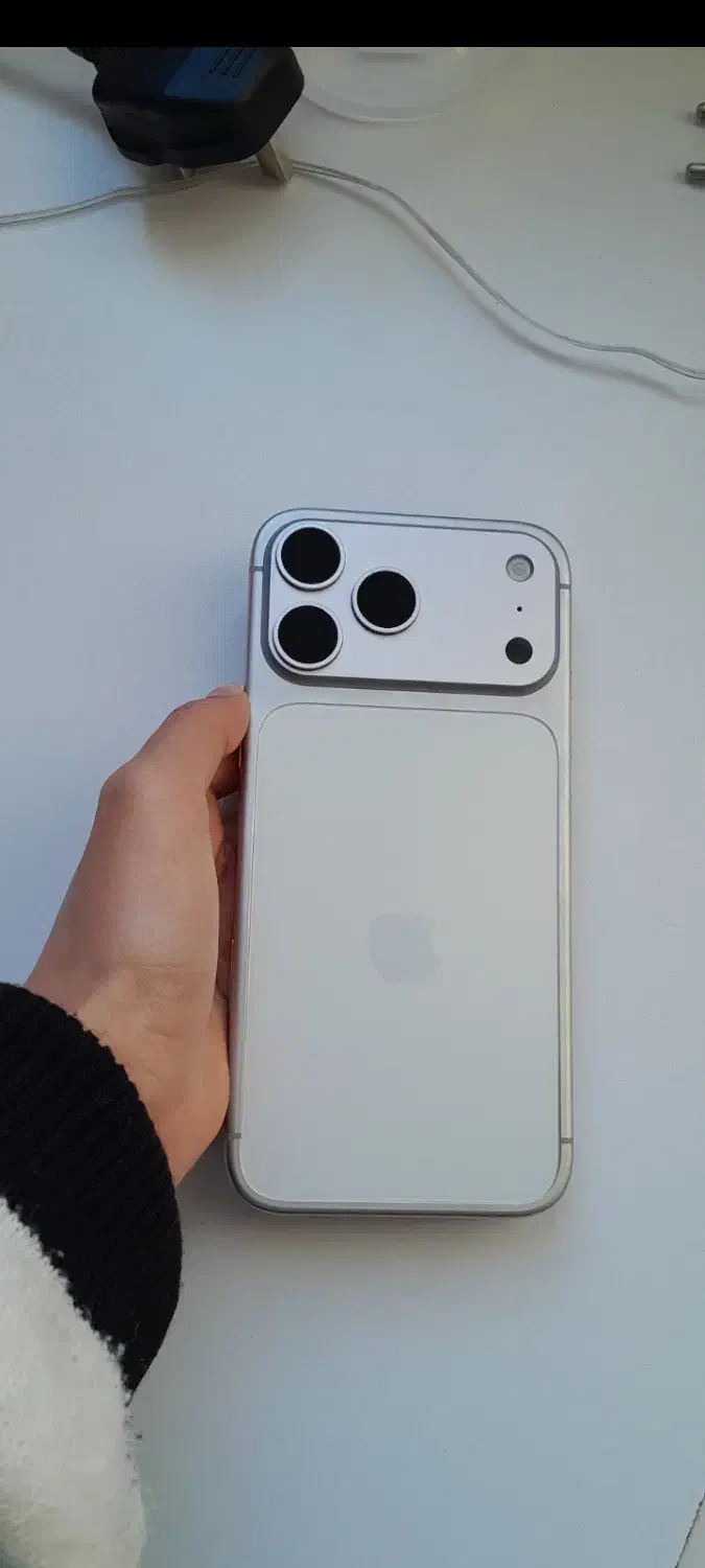 ایفون 17 پرومکس نو طرح فیک با جعبه|موبایل|کرج, برغان|دیوار