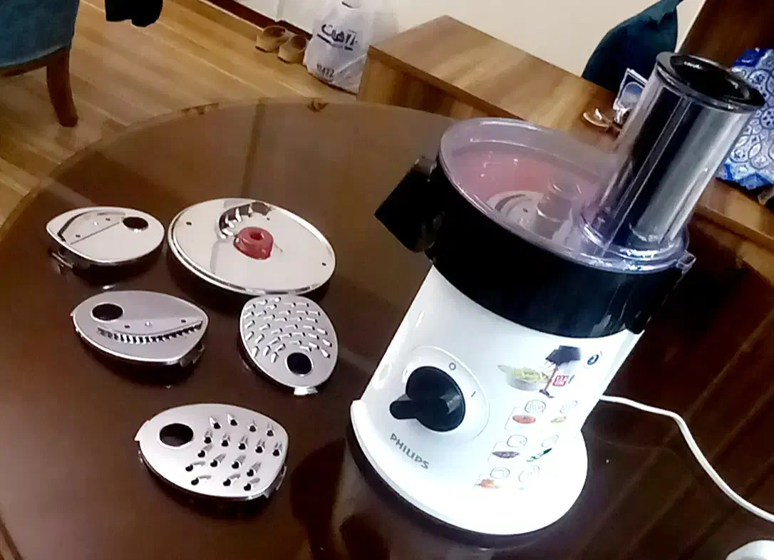 سالادساز و رنده برقی فیلیپس HR1388|خردکن، آسیاب، غذاساز|تهران, جوادیه|دیوار