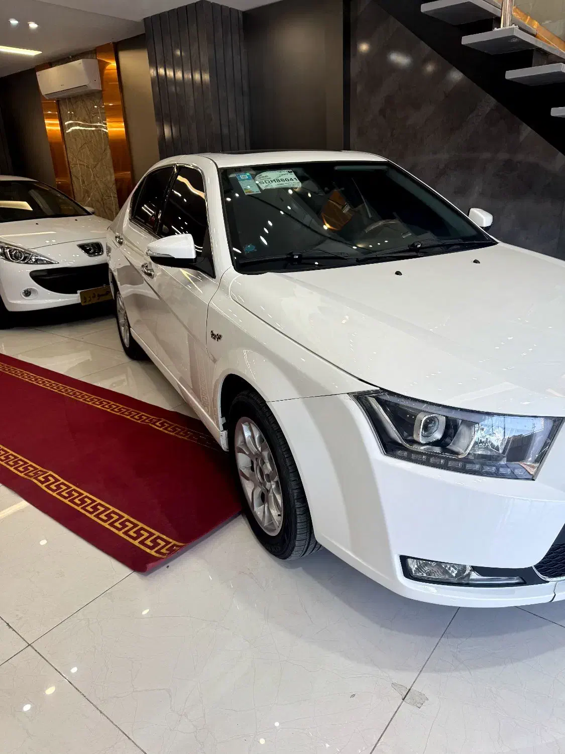 دنا پلاس اتومات آپشنال|خودرو سواری و وانت|شیراز, فرهنگ شهر|دیوار