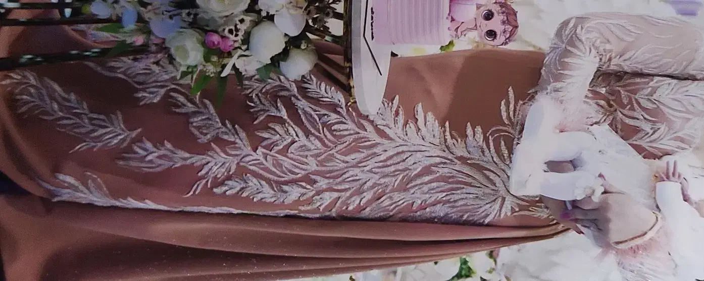 لباس مجلسی|لباس|تبریز, |دیوار