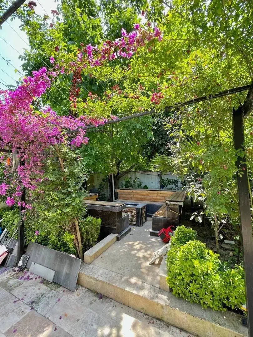 فروش ویلا باغ سرسبز و مشجر بدون مشرف/مبله کامل|فروش خانه و ویلا|رویان, |دیوار