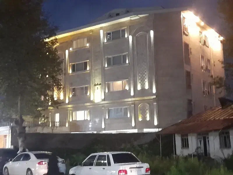 آپارتمان دوخواب سندتکبرگ با آسانسور بلوار ساحل|فروش آپارتمان|خشکبیجار, |دیوار