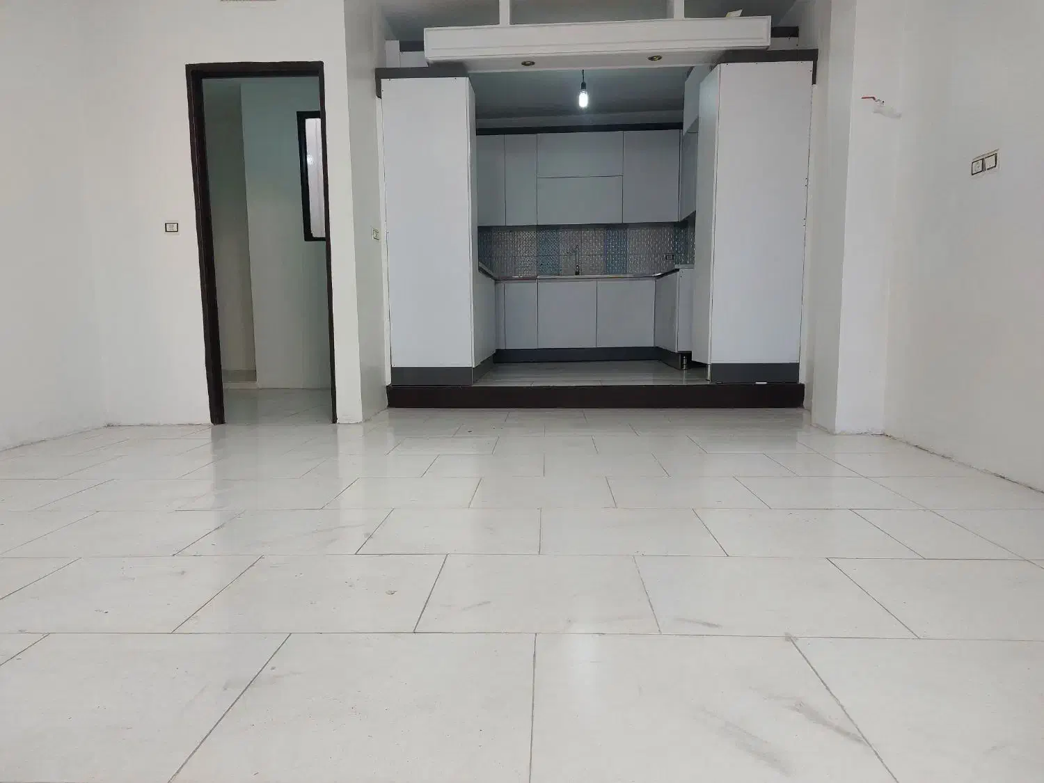 فروش تک واحدی با حیاط|فروش آپارتمان|اسلامشهر, شهرک سالور|دیوار