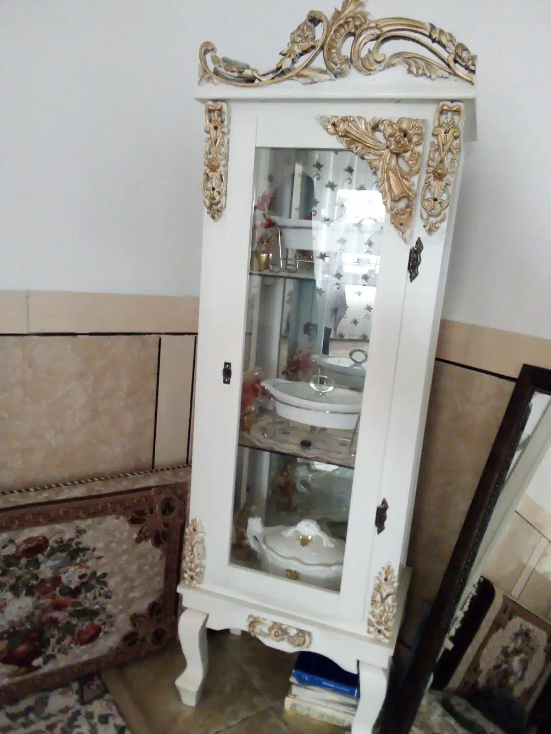 بوفه|بوفه، ویترین، کنسول|ایوان, |دیوار