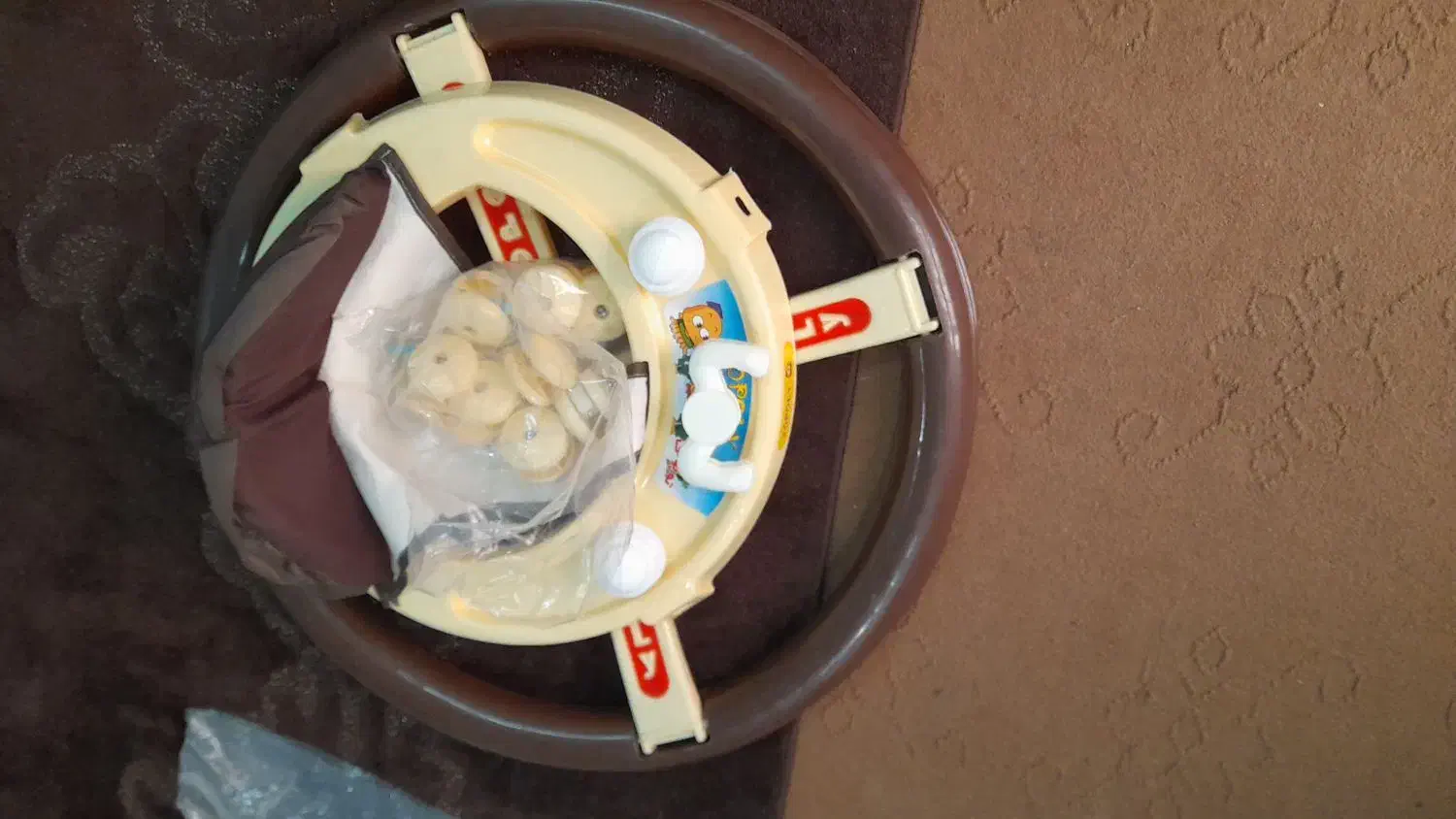 رورووک|کالسکه و لوازم جانبی|شوشتر, |دیوار