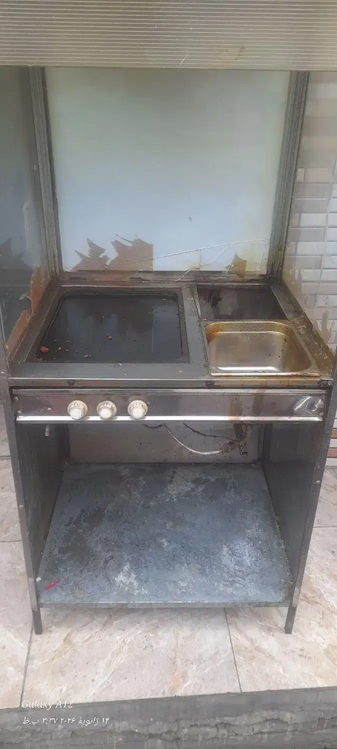 فر ساندویچی|کافی‌شاپ و رستوران|قم, شاه ابراهیم|دیوار