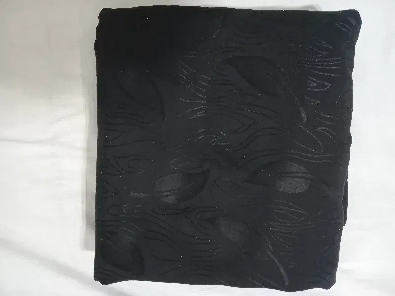 چادر مشکی نو|لباس|قم, تولید دارو و یخچال|دیوار