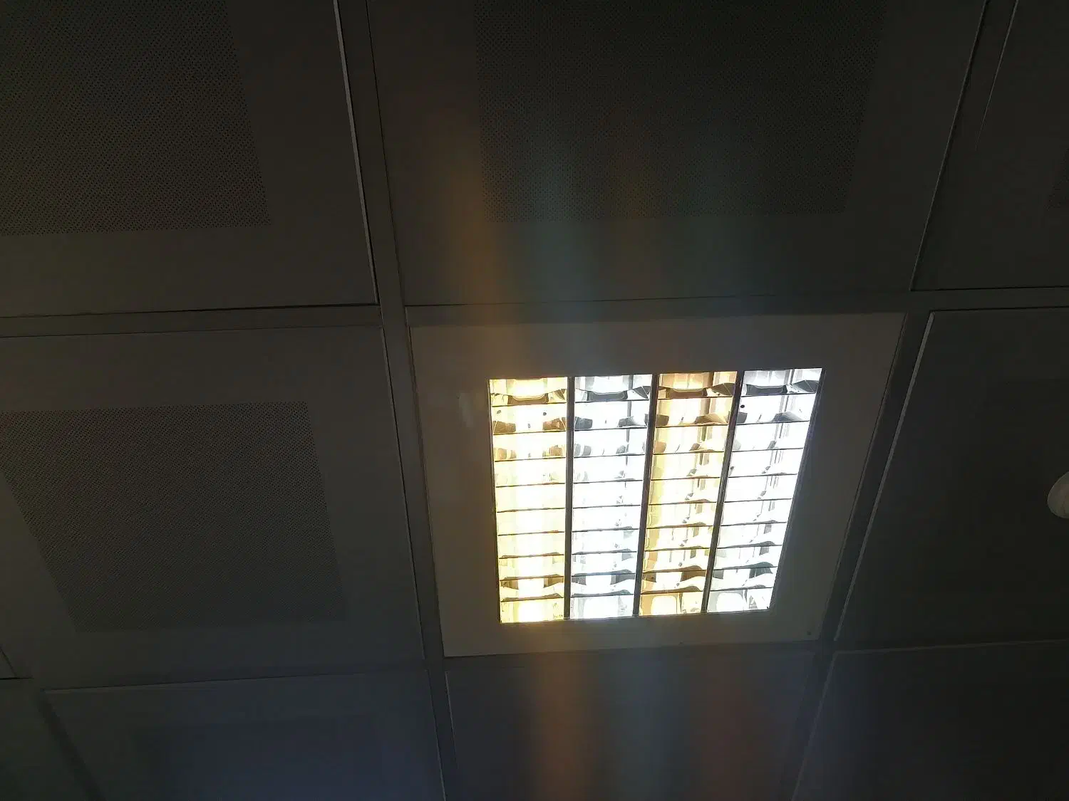 چراغ روشنایی F. B. L  60×60 توکار مازی نور|لامپ و چراغ|تهران, هفده شهریور|دیوار