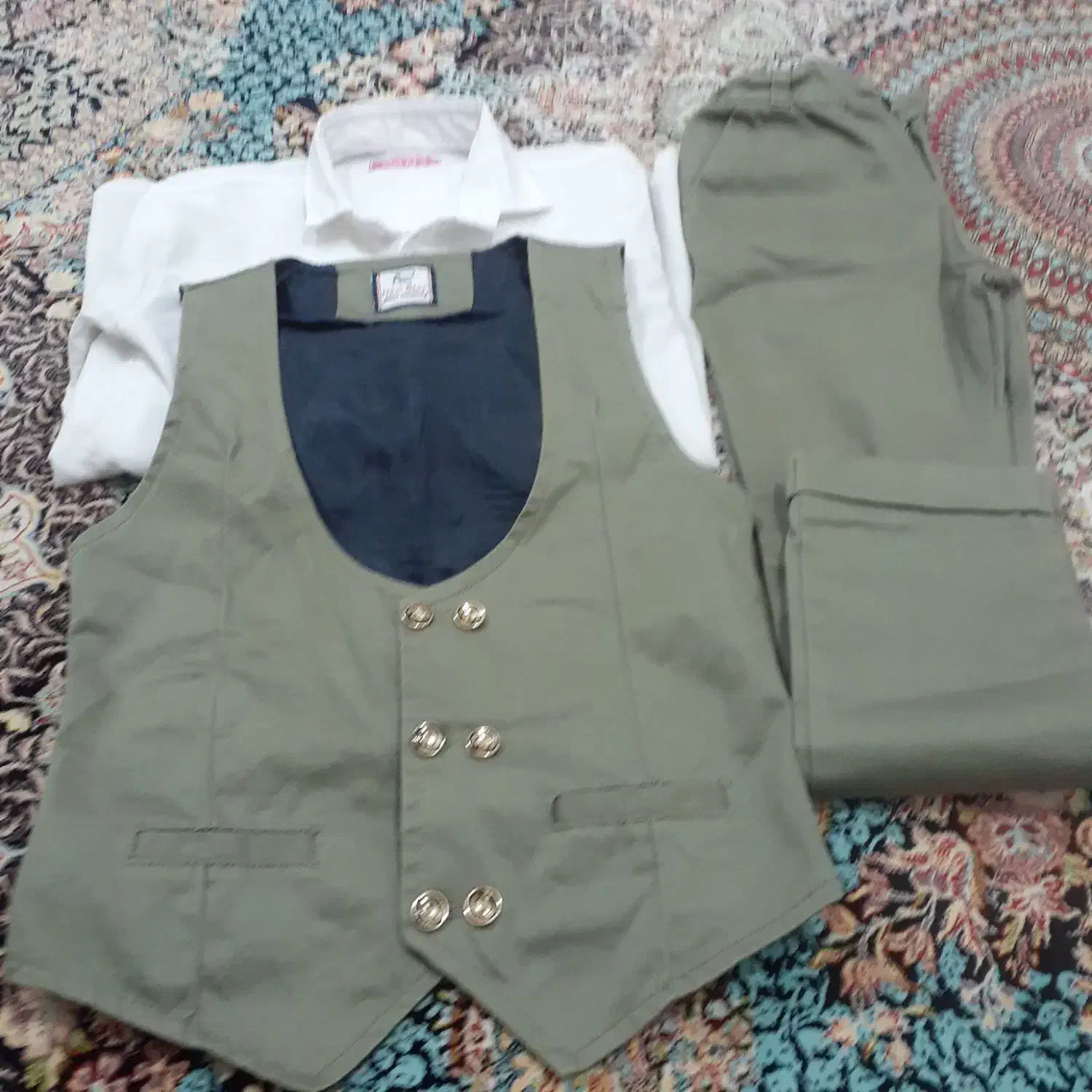 لباس بچه گانه|لباس|قم, سید معصوم|دیوار