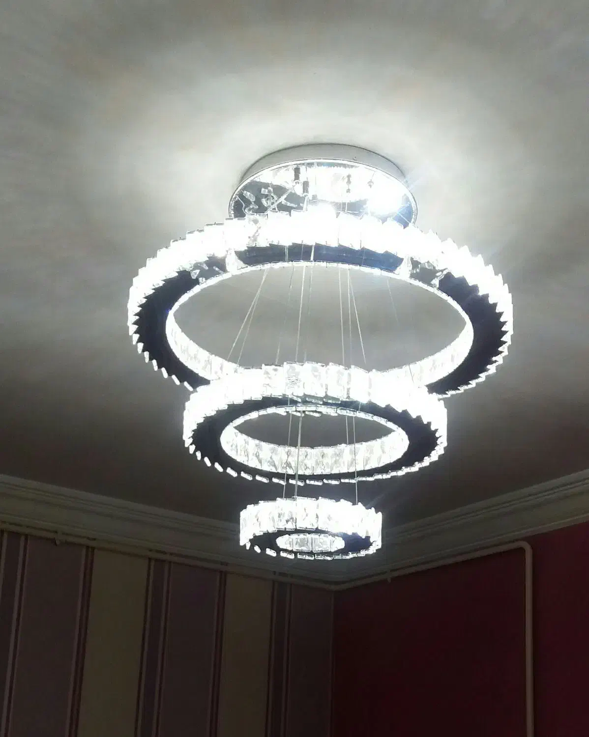 لوستر نقره ای|لوستر و چراغ آویز|همدان, |دیوار