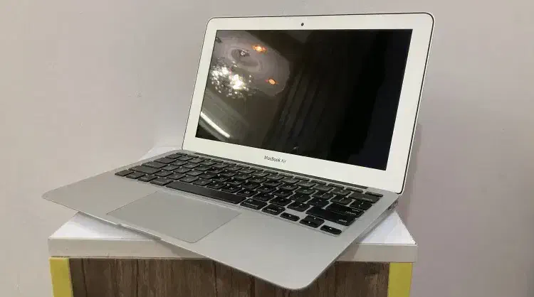 MacBook  Air   Core i5   Flash  2TB|رایانه همراه|اراک, |دیوار