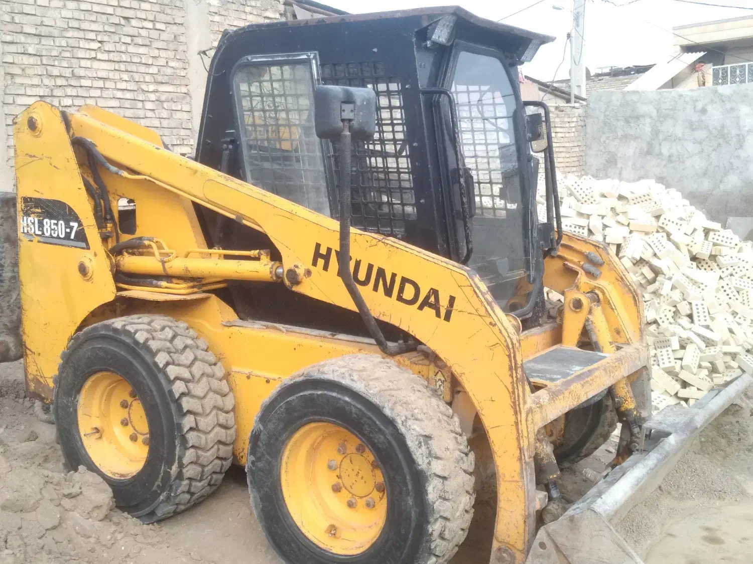 بابکت هیوندا|خودرو سنگین|تهران, تهرانپارس شرقی|دیوار