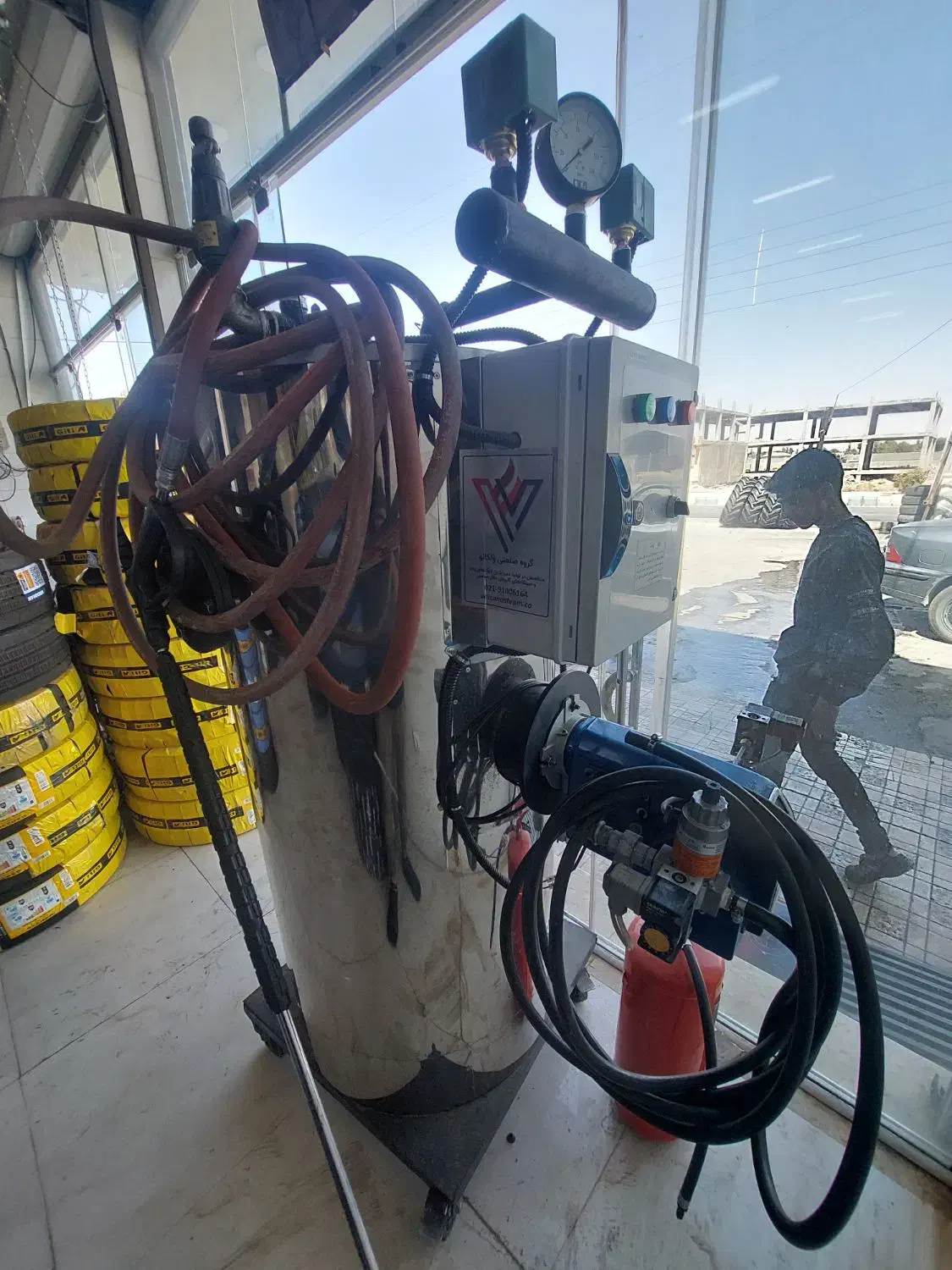 دستگاه بخار دائمی جهت موتور شویی و صفر شویی|ماشینآلات صنعتی|اصفهان, براآن شمالی|دیوار