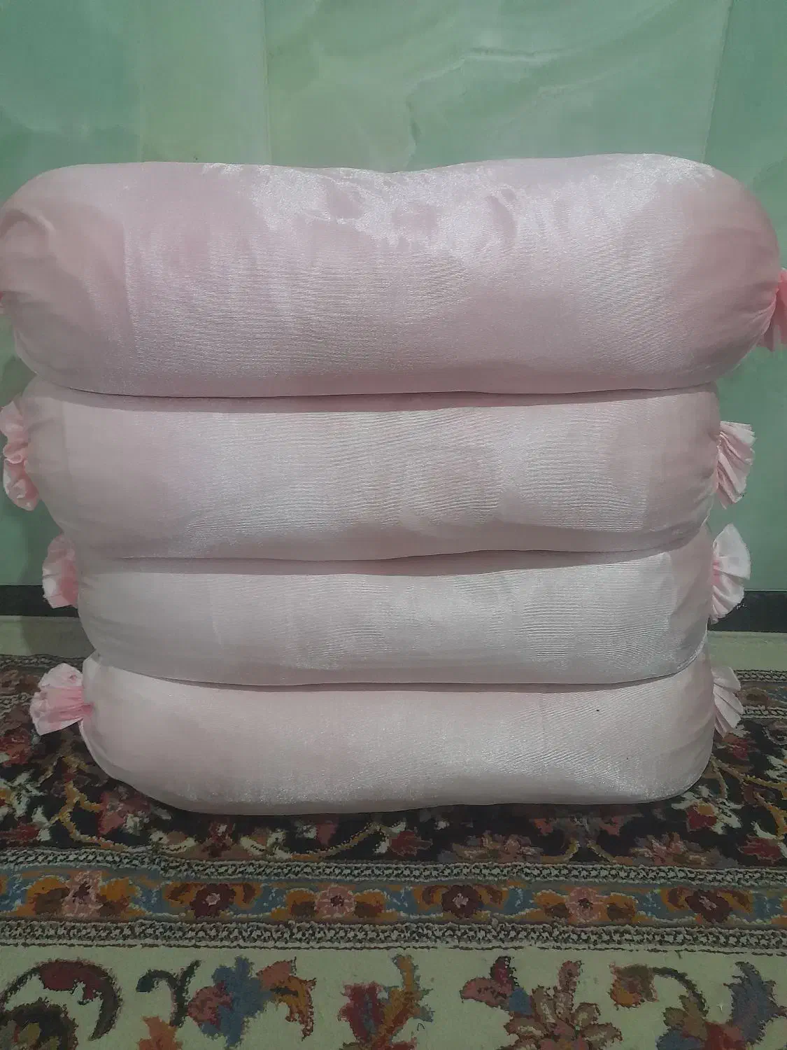 بالشت لوله ای پر|رختخواب، بالش، پتو|کرمانشاه, |دیوار