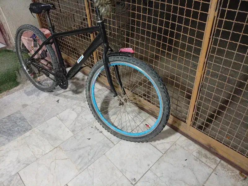 دوچرخه 26 سالم برای تک چرخ هم عالیه|دوچرخه، اسکیت، اسکوتر|ایرانشهر, |دیوار