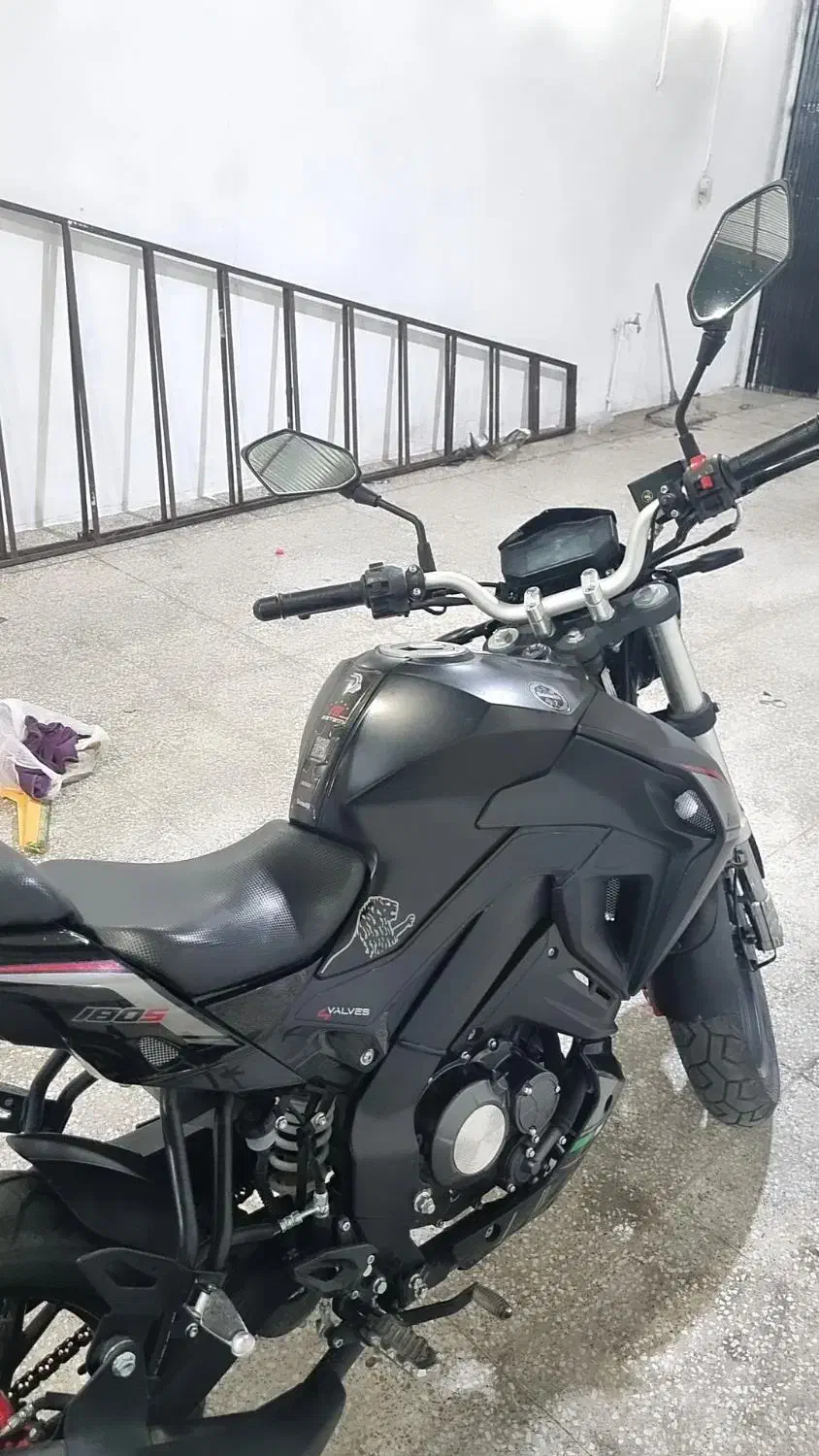 موتور بنلی ۱۸۰|موتورسیکلت|قم, زند آباد|دیوار