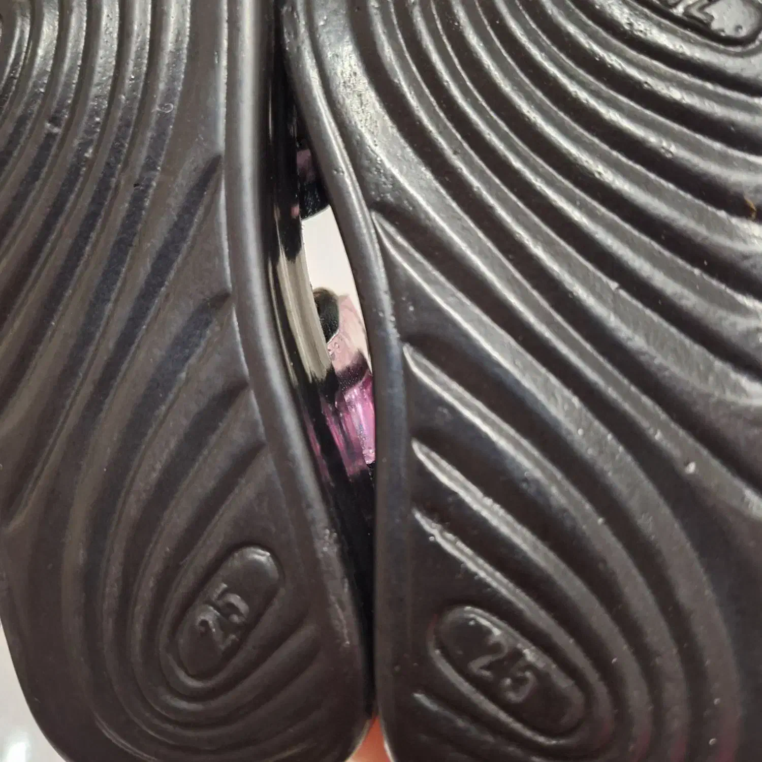 صندل سایز 25|کفش و لباس بچه|قم, بنیاد|دیوار