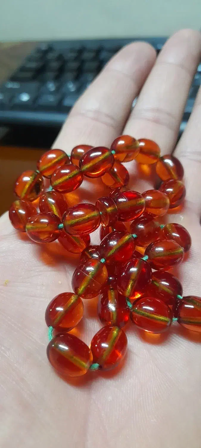 تسبیح سندلوس|کلکسیون اشیاء عتیقه|قدس, شهر‌قدس|دیوار