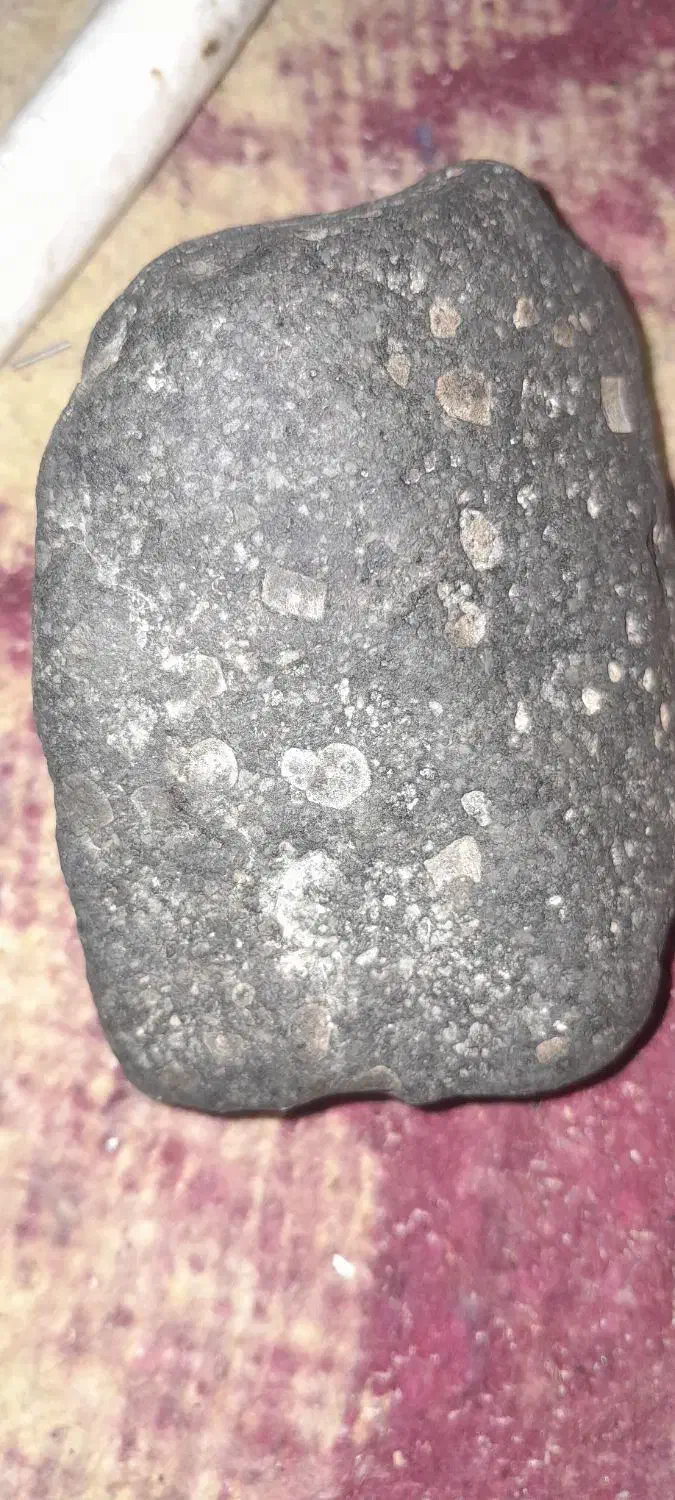 شهاب سنگ کربنی اکاندریت|جواهرات|سمنان, |دیوار