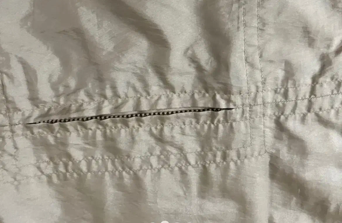 بارونی طلایی|لباس|تهران, افسریه شمالی|دیوار