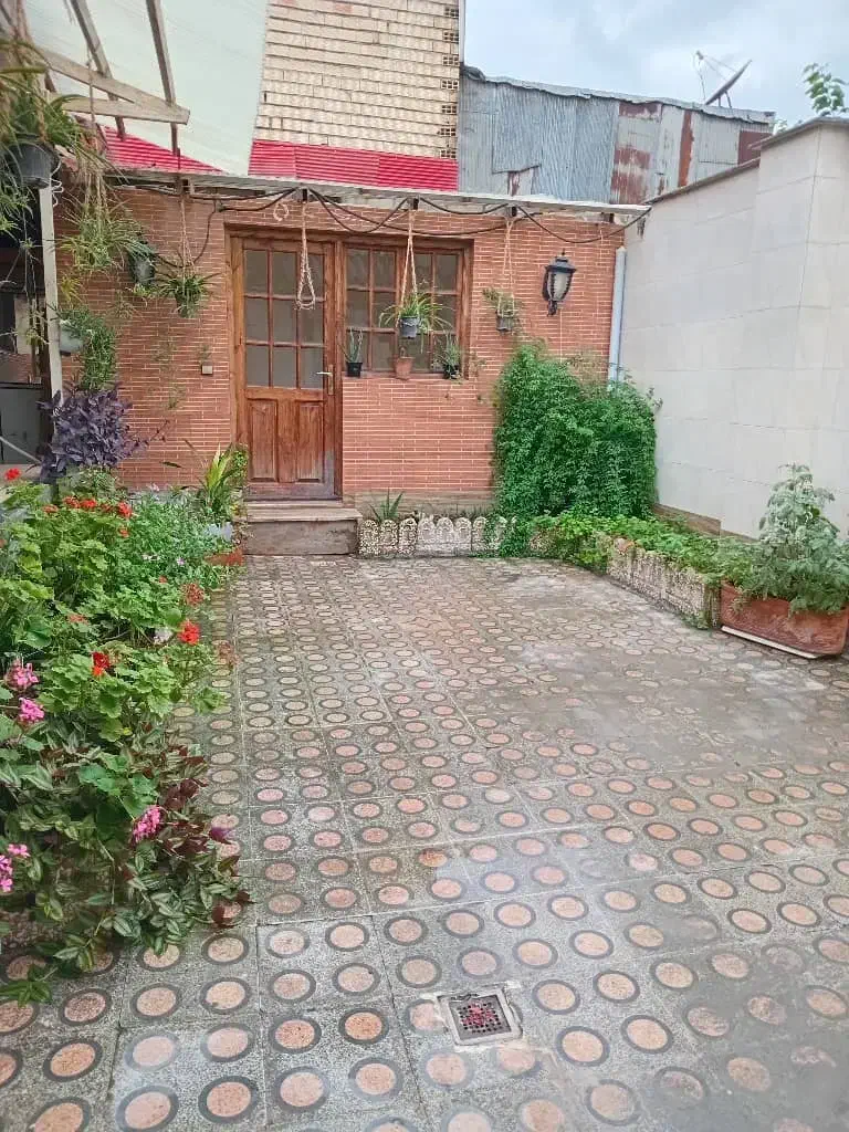 ویلایی ۱۵۰ متری سند / سه راه رودباری حیاط دار|فروش خانه و ویلا|رشت, رودباری|دیوار