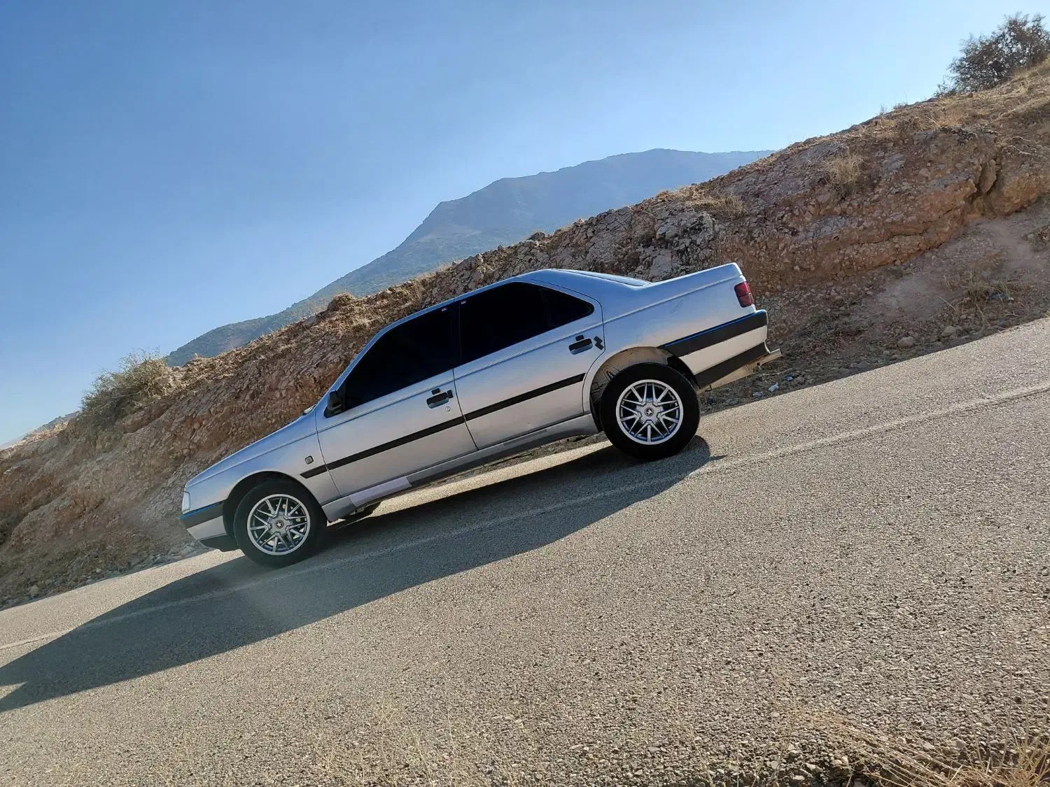 پژو ۴۰۵|خودرو سواری و وانت|دورود, |دیوار