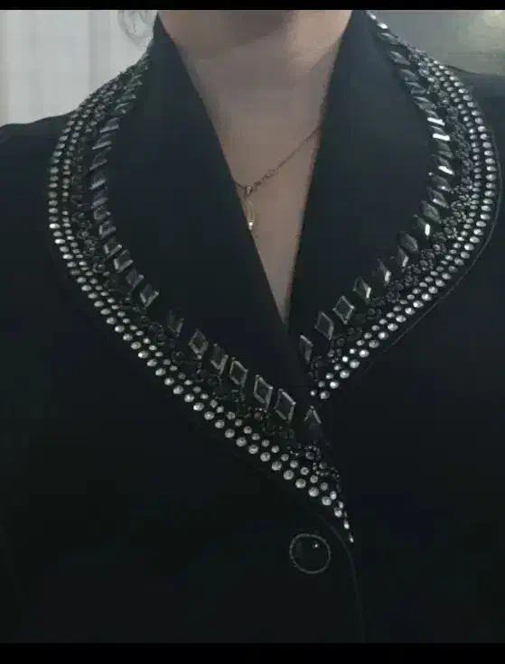 ۲ عدد مانتوی مجلسی سنگدوزی شده سایز ۴|لباس|اندیشه, اندیشه فاز ۱|دیوار