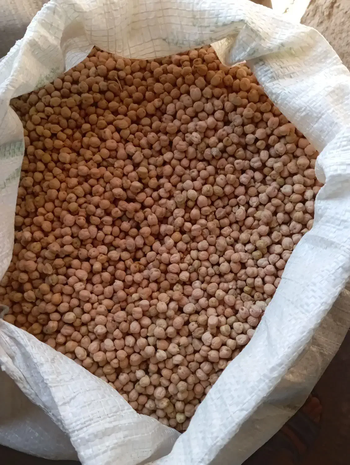 نخودزردوسفیددرجهیکقیمتسفید۱۴۰ زرد۱۳۰|خوردنی و آشامیدنی|شادیان, |دیوار