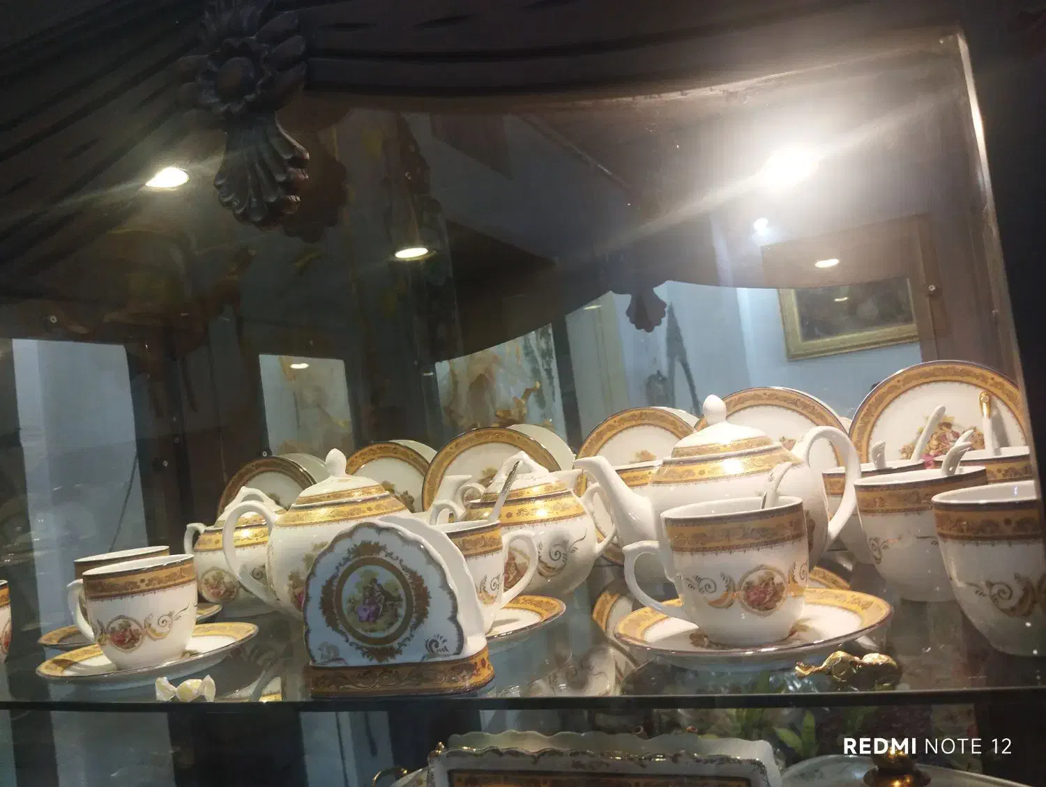 سرویس چینی طرح لمونژ  لیلی و مجنون|ظروف سرو و پذیرایی|قم, عمار یاسر|دیوار